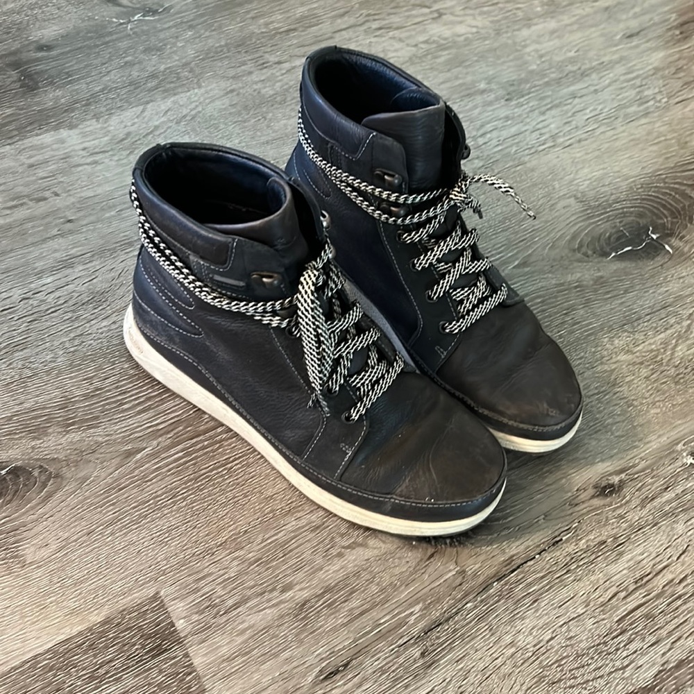 Chaco black leather women’s boots